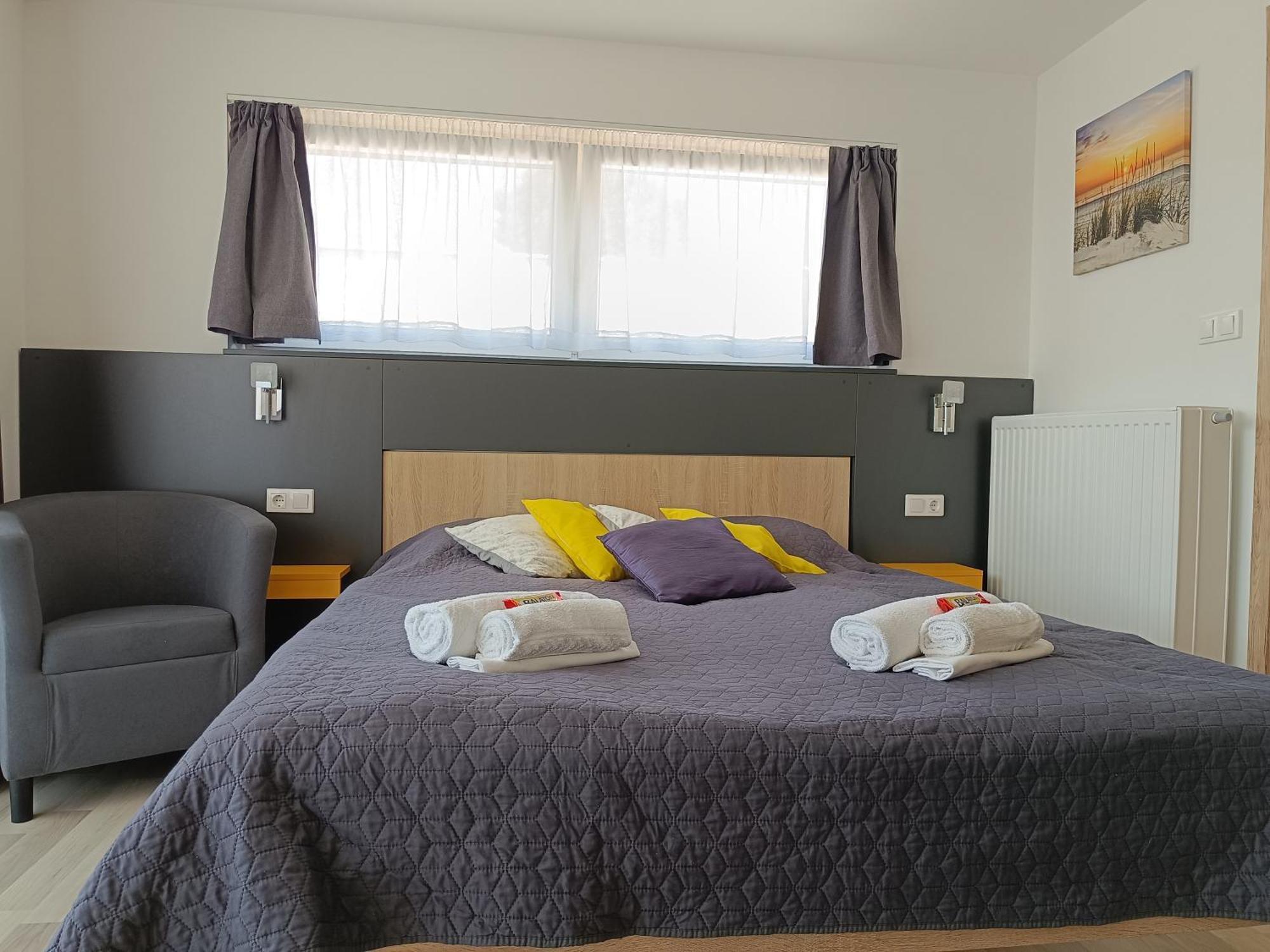 Ujhely Apartmanhaz Siófok Eksteriør billede