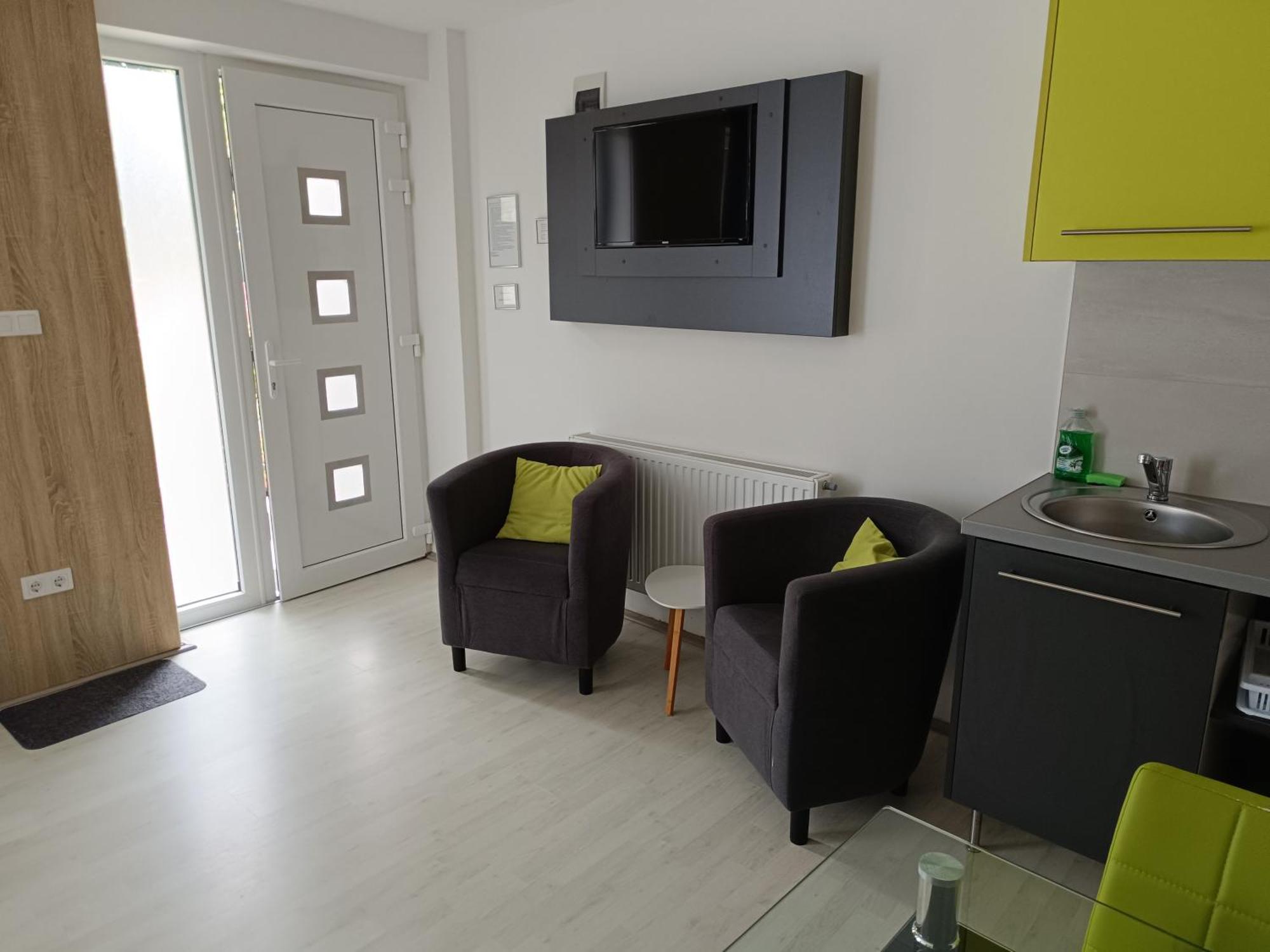 Ujhely Apartmanhaz Siófok Eksteriør billede